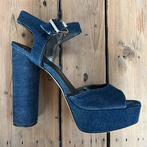 1970s inspired Platforms Circus by Sam Edelman Dark Denim size 8 w/ covered heel
